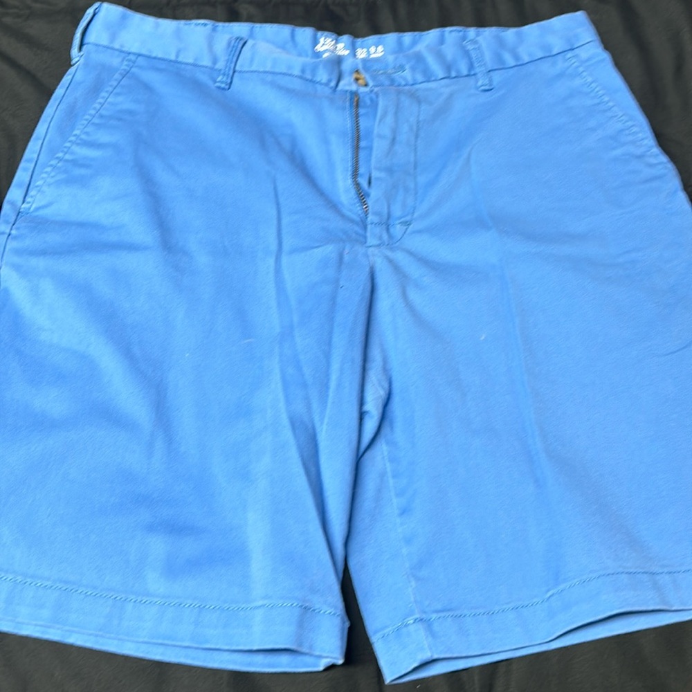 IZOD Saltwater shorts size 32 inseam 9.5